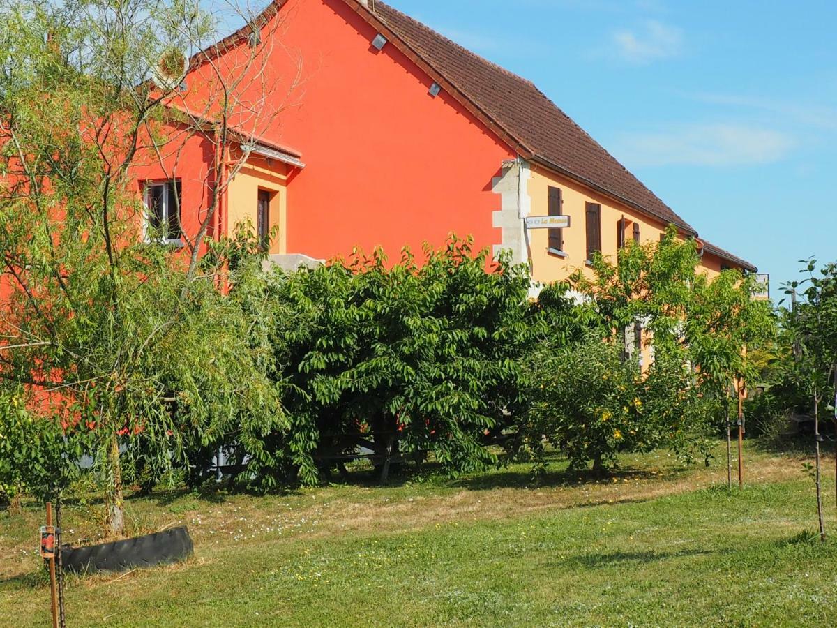 Hotel Restaurant La Manse Dornecy Exterior photo